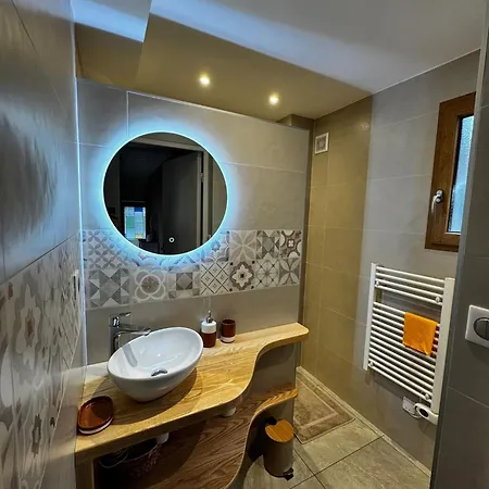 Holiday home Maison Casabert Saint-Martin-de-la-Porte